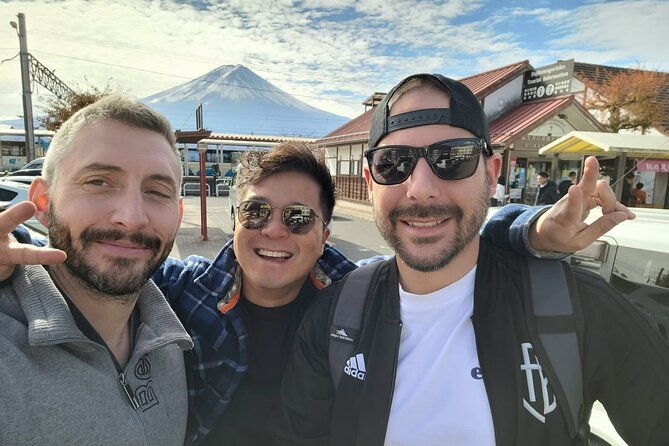 mt-fuji-kawaguchiko-exclusive-private-tour-by-local-in-english