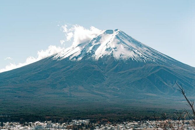 mt-fuji-lake-kawaguchiko-private-tour-with-pick-up