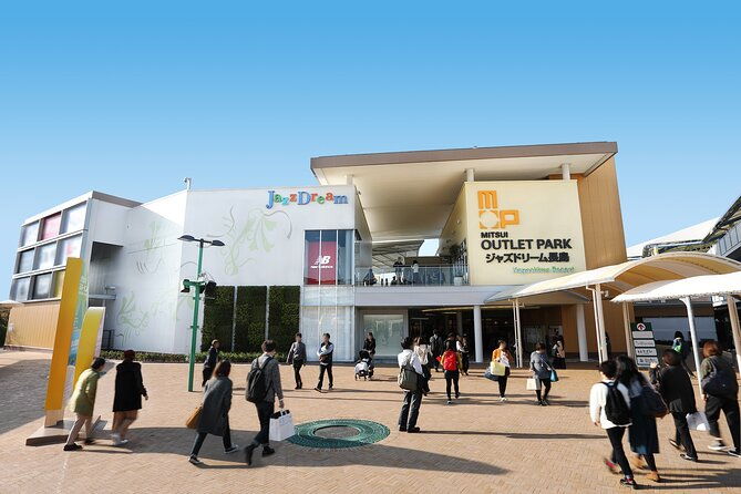 nagashima-spa-land-and-jazz-dream-outlet-tour-from-nagoya