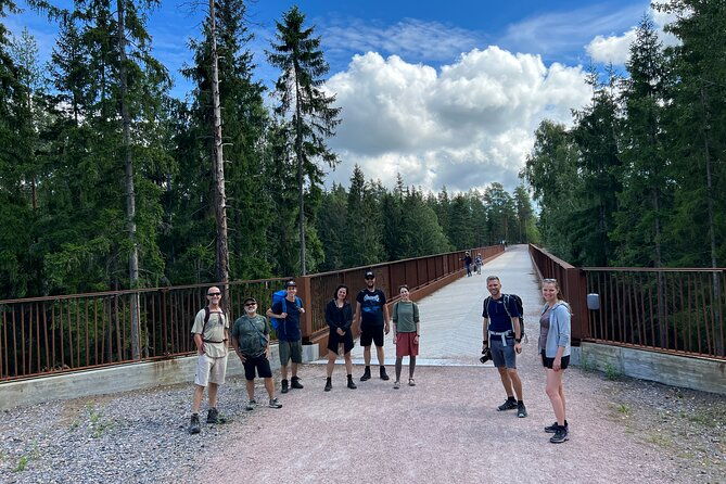 national-park-hike-finnish-smoke-sauna-experience-with-campfire-lunch