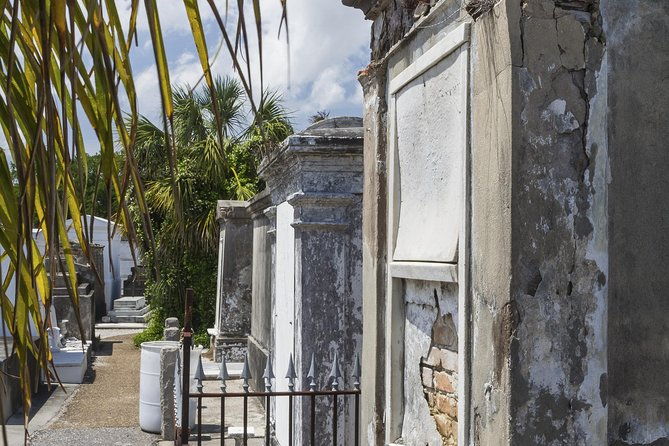 new-orleans-city-and-cemetery-sightseeing-tour