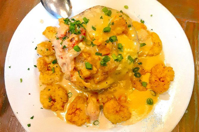 new-orleans-garden-district-food-drinks-history-walking-tour