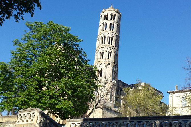 nimes-uzes-pont-du-gard-small-group-half-day-tour-from-avignon