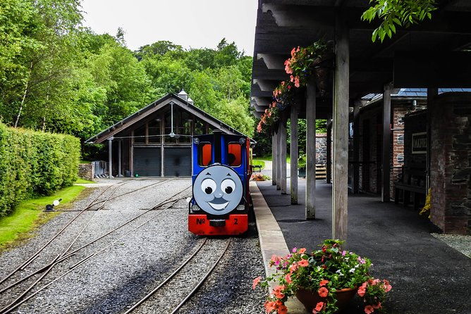 oakfield-park-day-pass-and-train-ride
