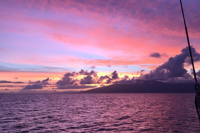 original-sunset-cruise-with-open-bar-from-kaanapali-beach