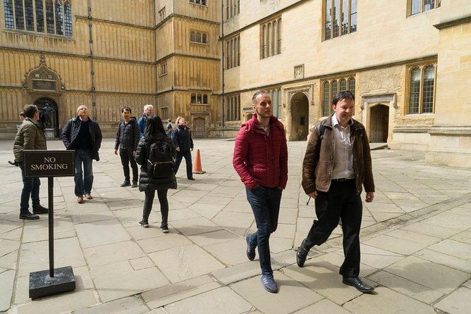 oxford-city-university-walking-private-groups-tour