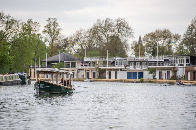oxford-sightseeing-river-cruise-along-the-university-regatta-course
