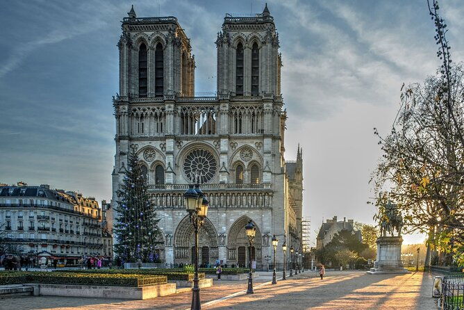 paris-historic-city-center-walking-tour