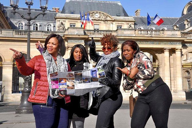 paris-private-walking-tour-with-a-personal-photographer
