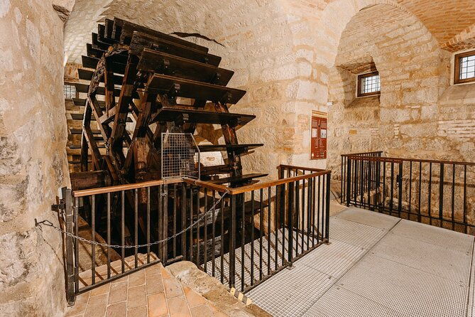 pilsen-historic-underground-tour-with-a-glass-of-beer