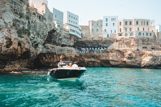 polignano-a-mare-private-cruise-with-champagne-2-hours