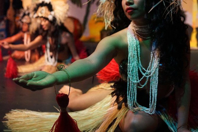 polynesian-fire-and-dinner-show-ticket-in-daytona-beach