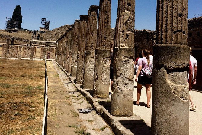 positano-sorrento-and-pompei-tour-from-naples