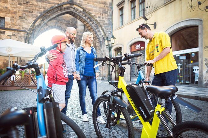 prague-e-scooter-small-group-tour-with-pragueway-tours