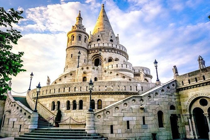 private-4-hours-budapest-city-tour-and-3-hours-szechenyi-thermal-spa-relax