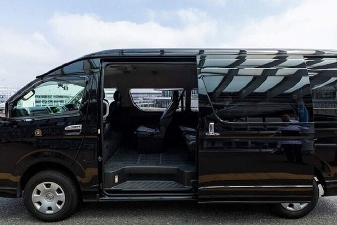 private-airport-transfers-from-osaka-city-to-itami-airport