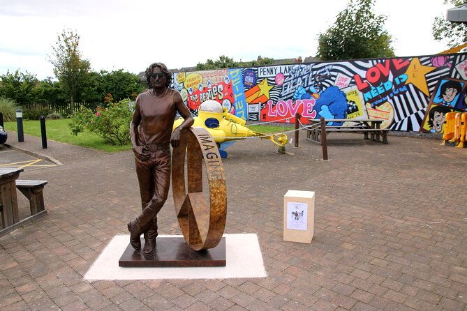 private-beatles-car-tour-penny-lane-strawberry-field-childhood-homes