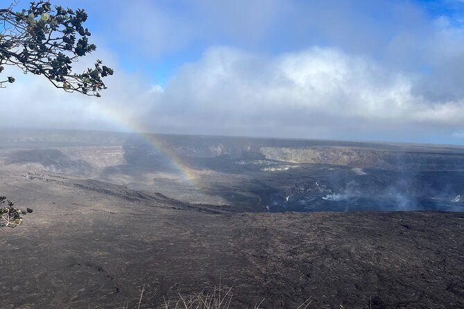 private-big-island-tour-coffee-beaches-volcanos-waterfalls