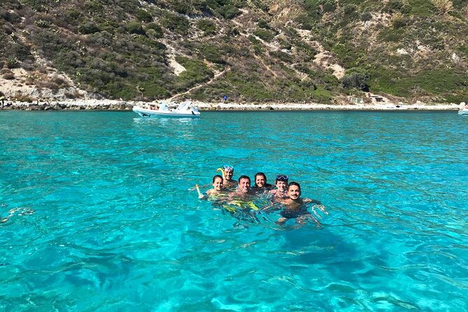 private-boat-tour-with-skipper-from-tropea-to-capo-vaticano