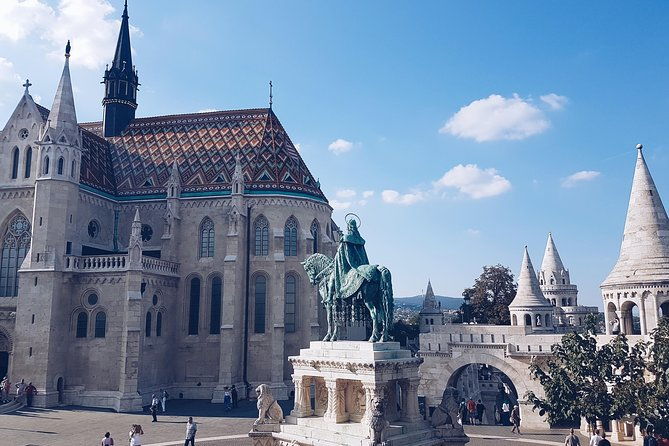 private-car-transfer-from-prague-to-budapest-with-2-hour-stop