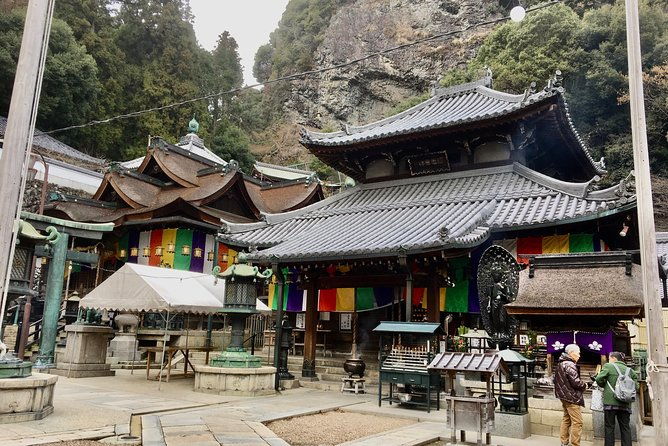 private-full-day-japanese-mountain-guided-tour-ikoma