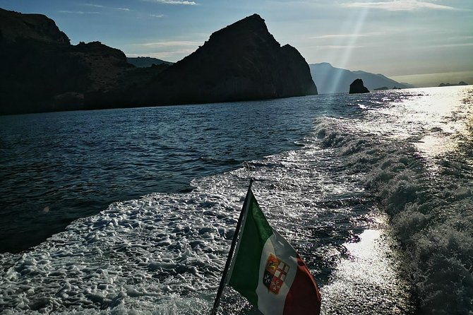 private-full-day-tour-by-boat-on-the-amalfi-coast