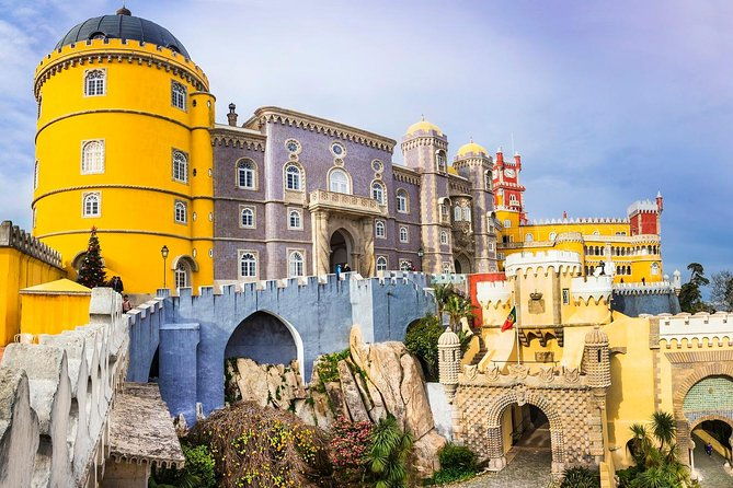 private-half-day-tour-to-sintra-and-pena-palace-from-lisbon