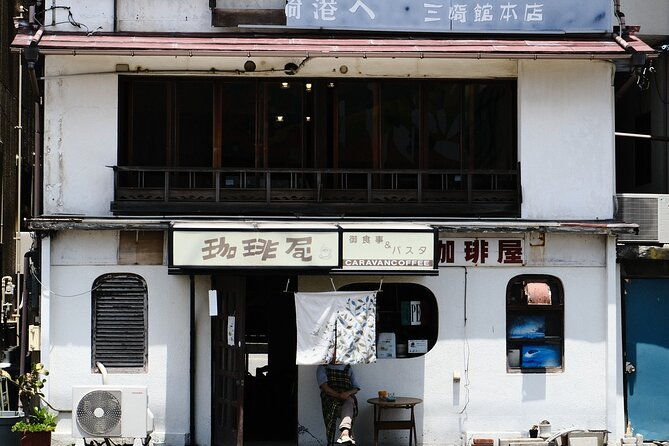 private-hiking-and-cultural-immersion-at-historical-port-town