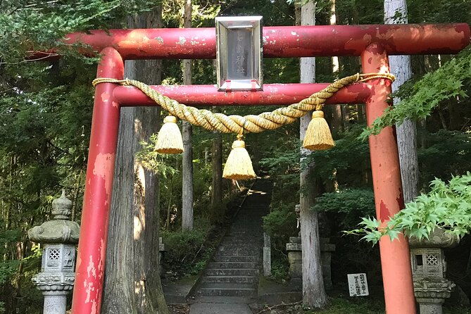private-hiking-tour-to-view-mt-fuji