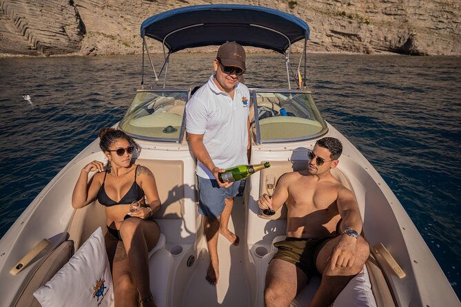 private-motor-boat-rental-in-ibiza