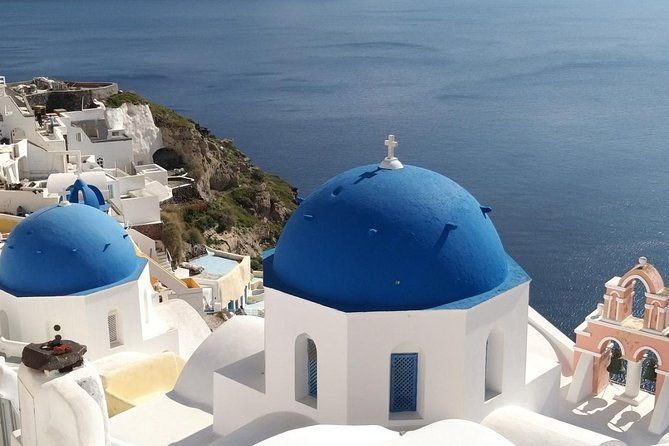 private-overview-of-santorini-full-day-customizable-experience