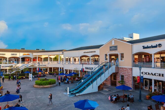 private-shopping-tour-from-osaka-to-rinku-premium-outlets