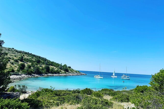 private-speedboat-tour-sakarun-beach-dugi-otok-golubinka-cave