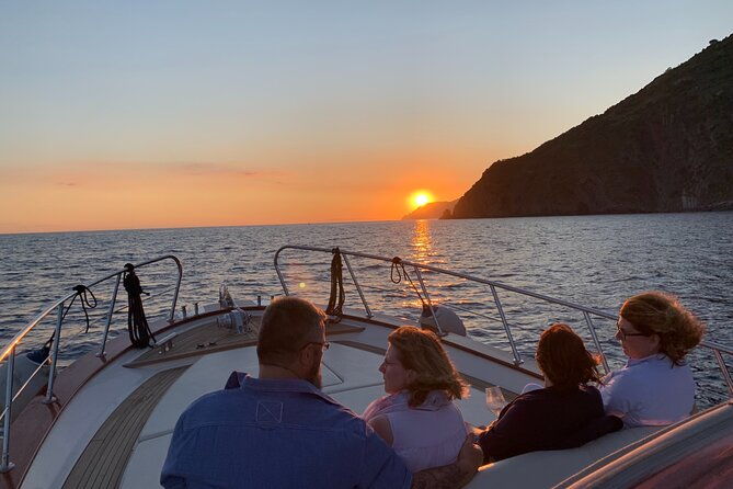 private-sunset-experience-portovenere-and-its-islands