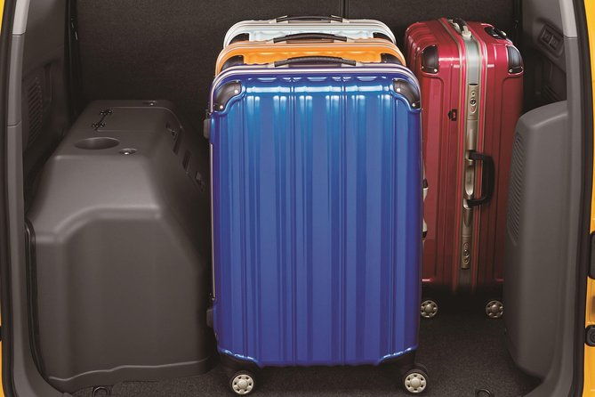 private-transfer-niseko-to-cts-airport-1-9-passengers-legal-driver-guaranteed