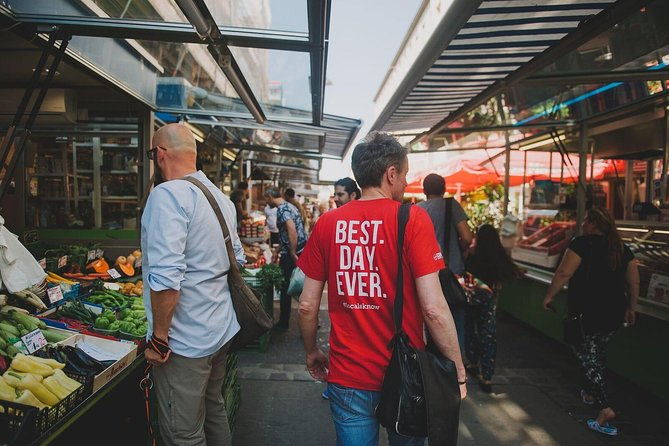 private-vienna-food-coffee-and-market-walking-experience