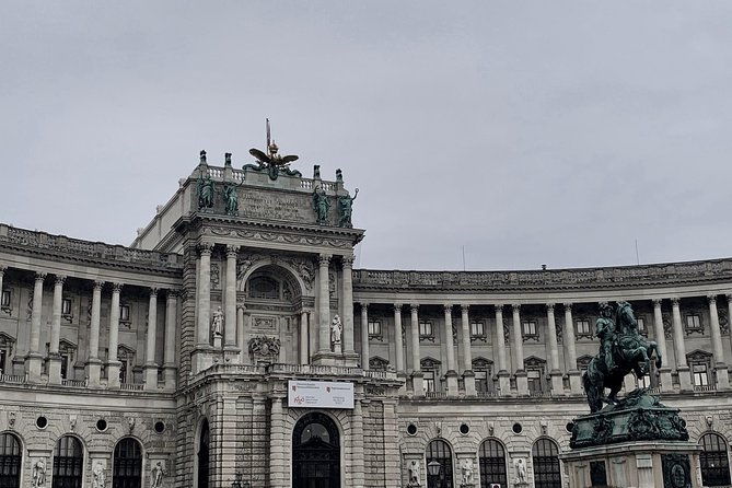 private-world-war-ii-walking-tour-in-vienna