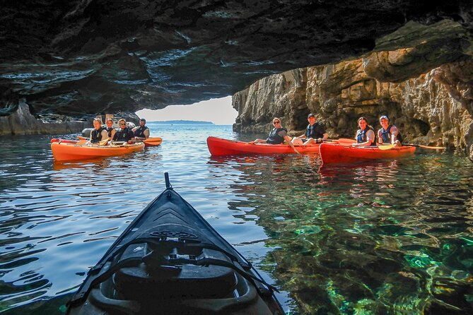 pula-cliffs-cave-kayaking