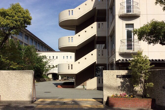 real-life-anime-location-visiting-in-osaka-private-guided-tour