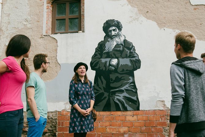 regular-walking-tour-of-jewish-vilnius