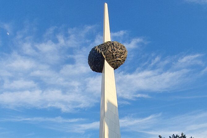 relics-of-communism-3-hours-walking-tour-small-groups