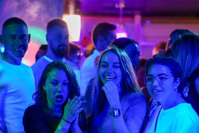 riviera-bar-crawl-party-with-free-shots-and-vip-entry