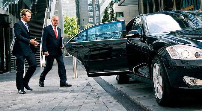 rome-private-car-chauffeur-for-business-shopping-sightseeing