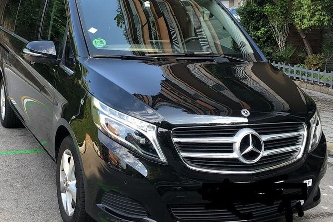 round-trip-from-barcelona-airport-to-city-and-city-to-airport