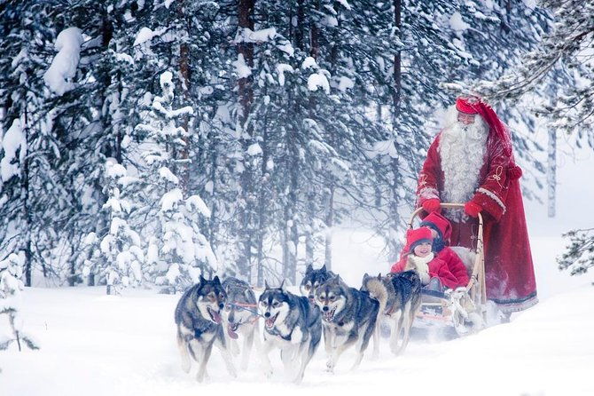 rovaniemi-santa-claus-village-husky-reindeer-farm-arctic-museum