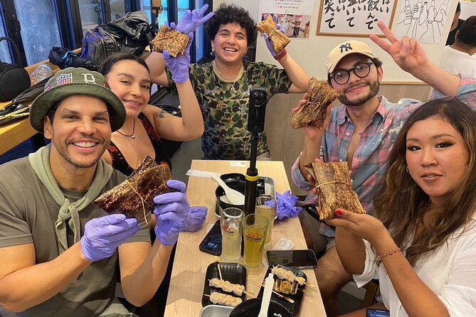 sake-tasting-and-yakitori-onigiri-making-experience