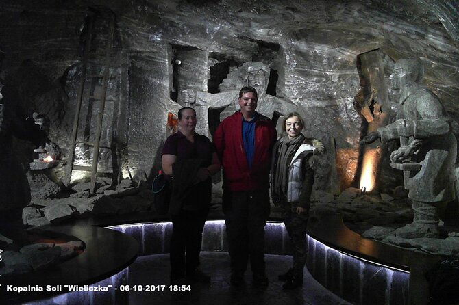 salt-mine-wieliczka-round-trip-private-vip-transport-from-krakow