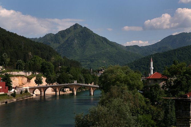 sarajevo-to-from-dubrovnik-transfer-tour-via-mostar-herzegovina