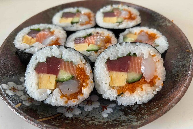 seafood-rolls-and-tempura-cooking-class-with-matcha-in-hokkaido