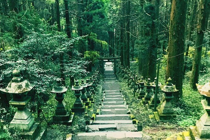 shrine-scenic-tour-kamishikimi-amano-iwato-takachiho-gorge